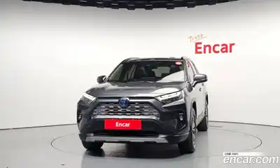 Toyota RAV4 2023 2.5 Автомат в Москве № 170218, миниатюра 10