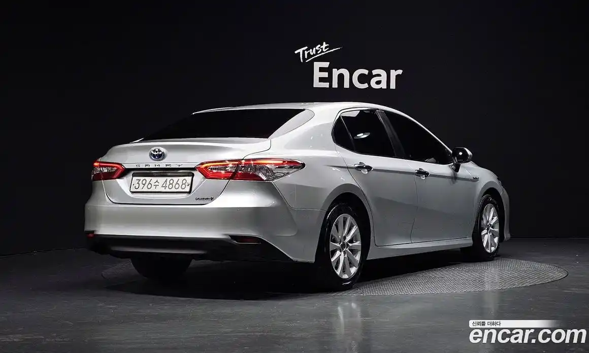 Toyota Camry 2021 2.5 Автомат в Москве № 170265, фото 10