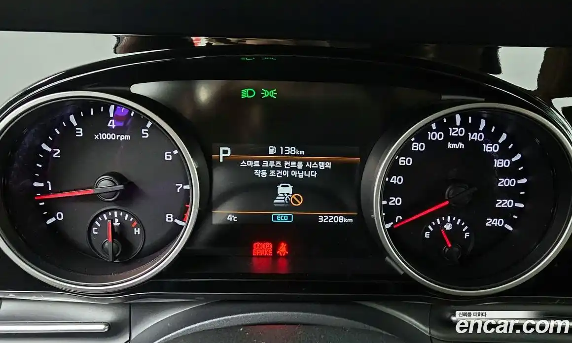 Kia Canival 2023 3.5 Автомат в Москве № 17574, фото 13