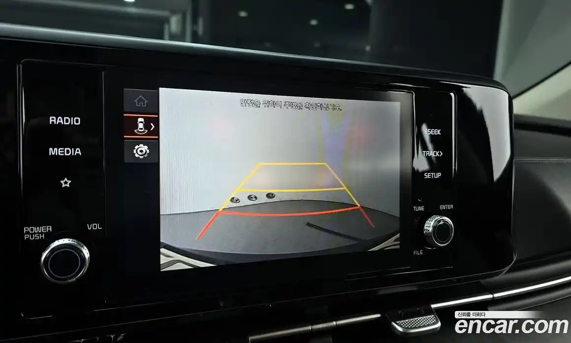 Kia Canival 2023 3.5 Автомат в Москве № 17574, фото 17