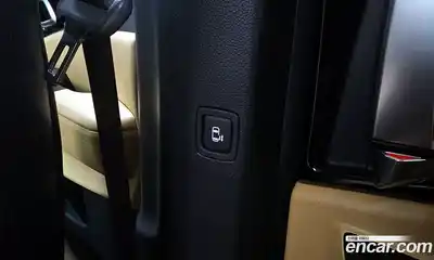 Kia Canival 2023 3.5 Автомат в Москве № 17574, миниатюра 9