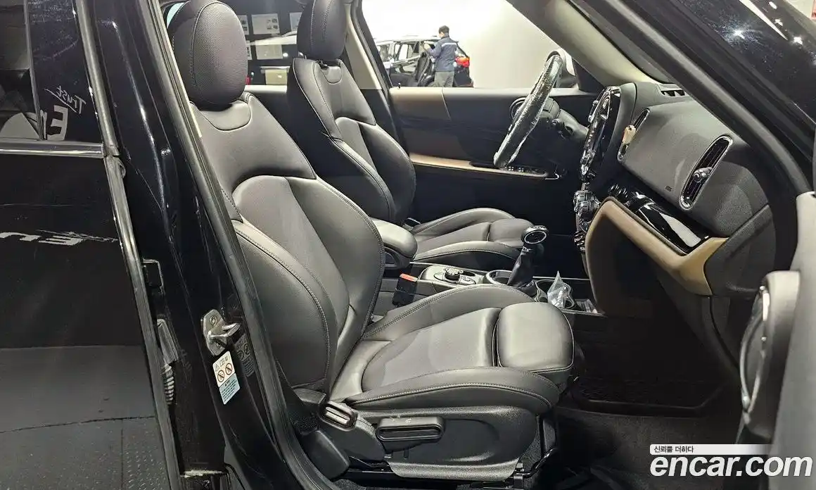 Mini Countryman 2018 1.5 Автомат в Москве № 178922, фото 19