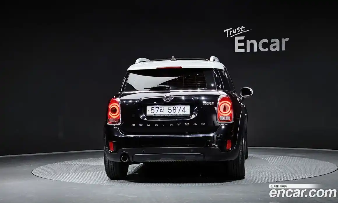 Mini Countryman 2018 1.5 Автомат в Москве № 178922, фото 7