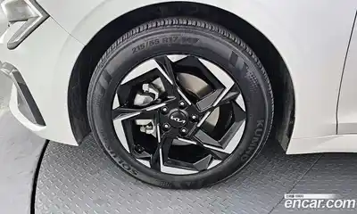 Kia K5 2025 2.0 Автомат в Москве № 18827, миниатюра 10