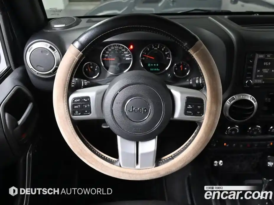 Jeep Wrangler 2017 3.6 Автомат в Москве № 188406, фото 13