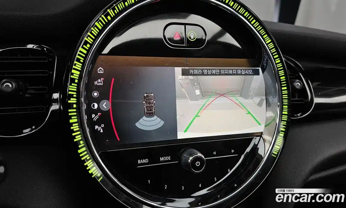 Mini Cooper Convertible 2022 1.5 Автомат в Москве № 189845, фото 15