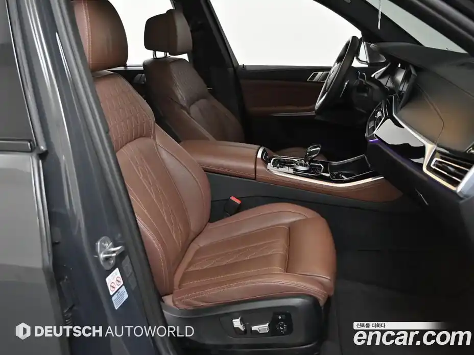 BMW X5 2023 3.0 Автомат в Москве № 191619, фото 10