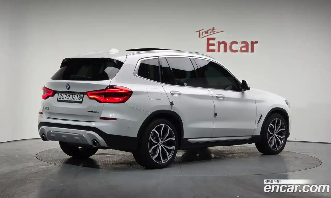 BMW X3 2019 3.0 Автомат в Москве № 192246, фото 18