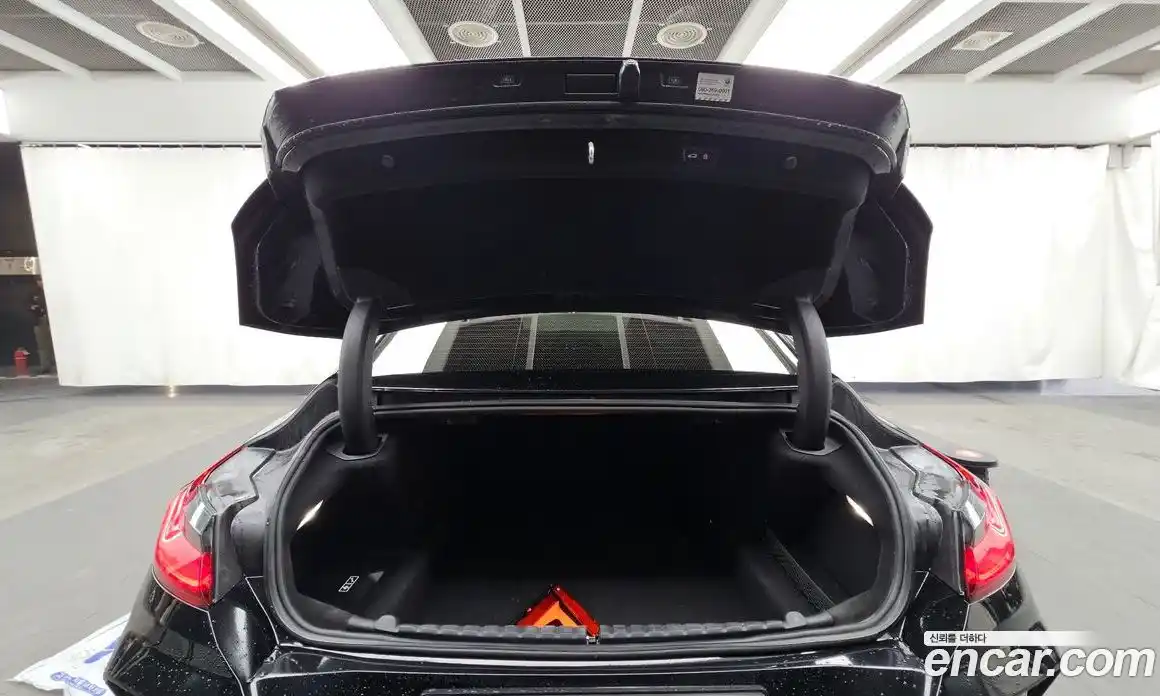 BMW 8-Series 2020 3.0 Автомат в Москве № 193199, фото 3