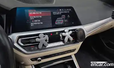 BMW 3-Series 2022 2.0 Автомат в Москве № 193217, миниатюра 2