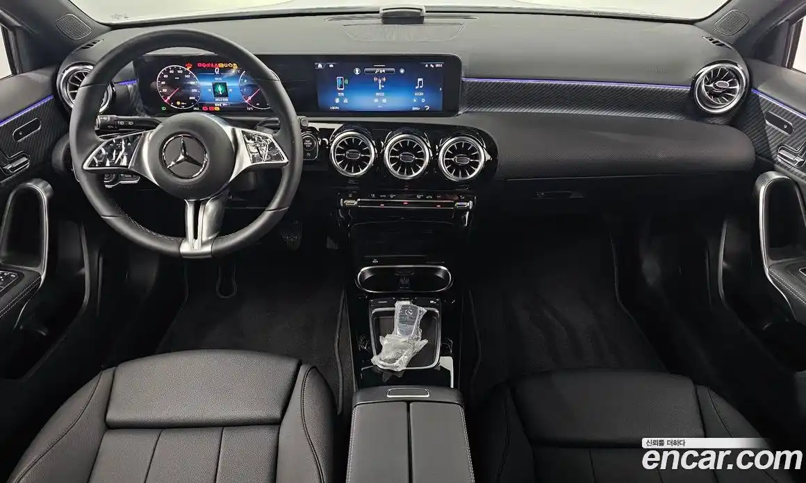 Mercedes-Benz A-Class 2025 2.0 Автомат в Москве № 193635, фото 11