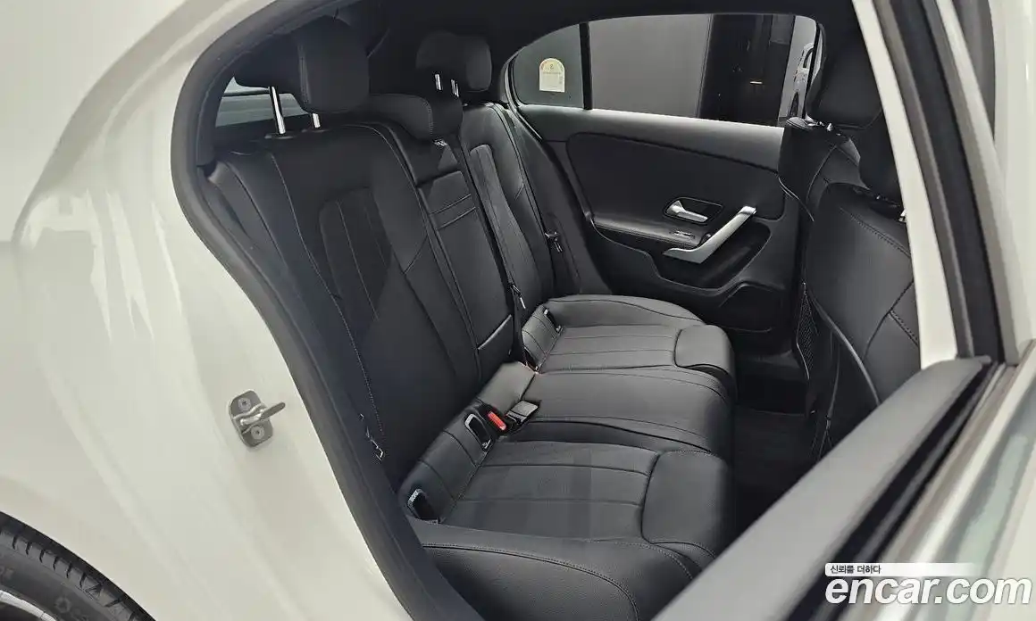 Mercedes-Benz A-Class 2025 2.0 Автомат в Москве № 193635, фото 8