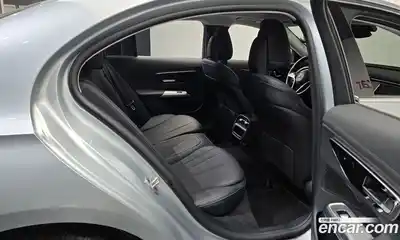 Mercedes-Benz E-Class 2024 2.0 Автомат в Москве № 193806, миниатюра 11