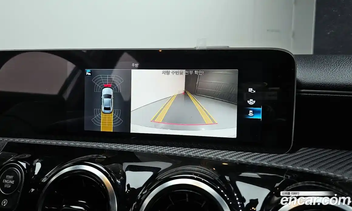 Mercedes-Benz A-Class 2020 2.0 Автомат в Москве № 194257, фото 19