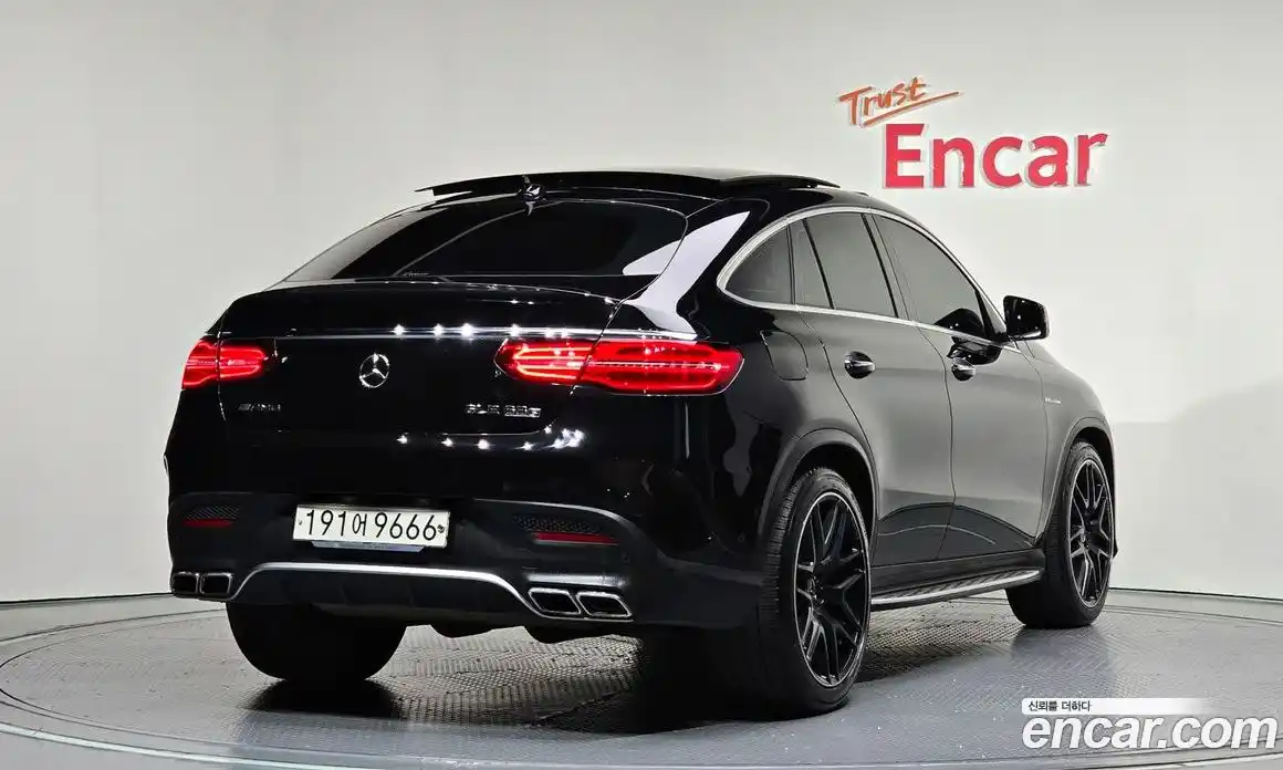 Mercedes-Benz GLE-Class 2019 5.5 Автомат в Москве № 194545, фото 2