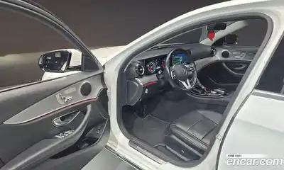 Mercedes-Benz E-Class 2019 2.0 Автомат в Москве № 194942, миниатюра 12