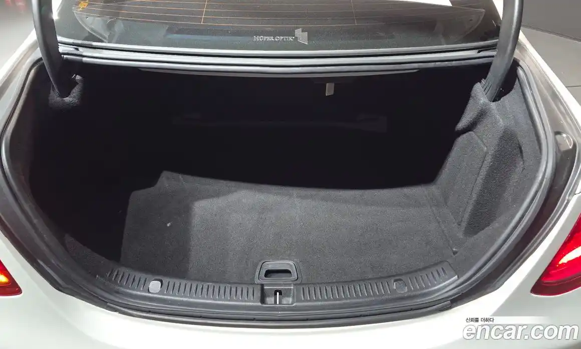 Mercedes-Benz E-Class 2019 2.0 Автомат в Москве № 194942, фото 18