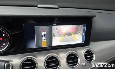 Mercedes-Benz E-Class 2019 2.0 Автомат в Москве № 194942, миниатюра 2