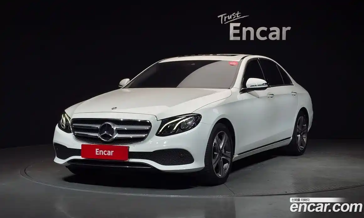 Mercedes-Benz E-Class 2019 2.0 Автомат в Москве № 194942, фото 7