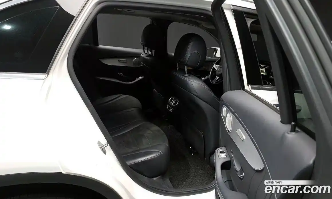 Mercedes-Benz GLC-Class 2019 2.0 Автомат в Москве № 195515, фото 15