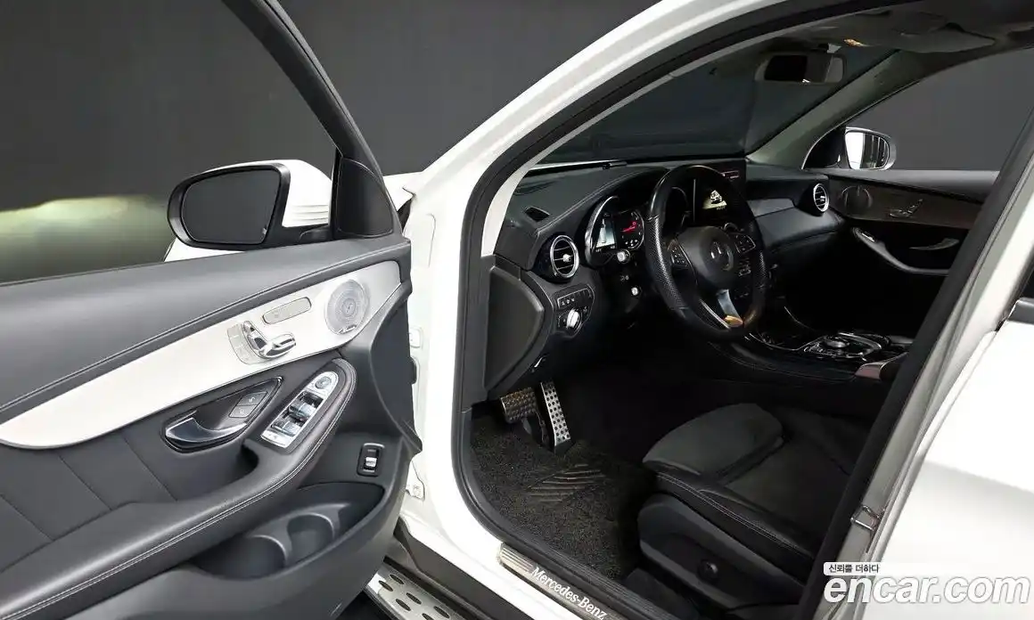 Mercedes-Benz GLC-Class 2019 2.0 Автомат в Москве № 195515, фото 3