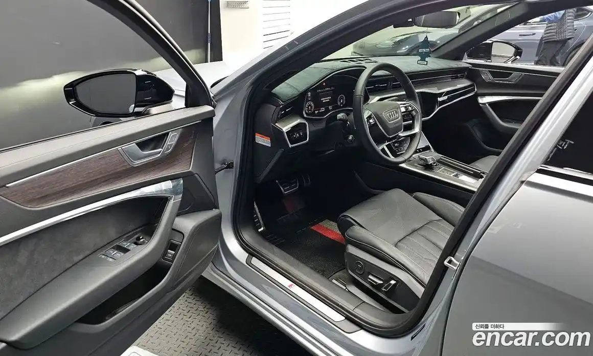 Audi A6 2025 2.0 Автомат в Москве № 195908, фото 10