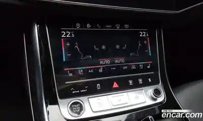 Audi Q8 2023 3.0 Автомат в Москве № 196054, миниатюра 9