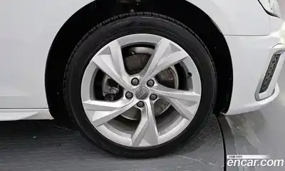 Audi A4 2020 2.0 Автомат в Москве № 196252, миниатюра 5