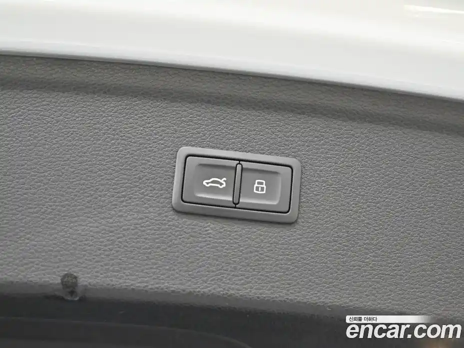 Audi Q5 2023 2.0 Автомат в Москве № 196737, фото 20