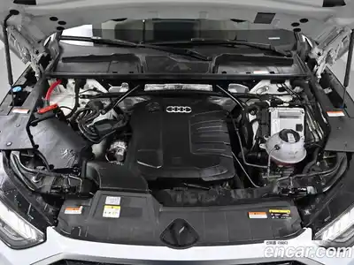 Audi Q5 2023 2.0 Автомат в Москве № 196737, миниатюра 6