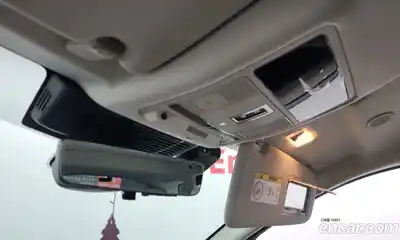 Land Rover Discovery Sport, 2025