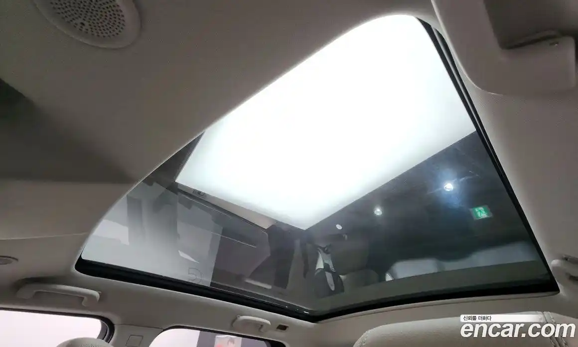 Land Rover Discovery Sport 2025 2.0 Автомат в Москве № 198046, фото 14