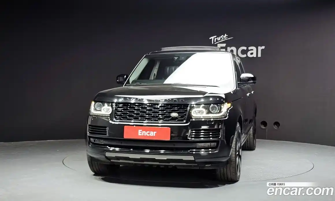 Land Rover Range-Rover 2016 4.4 Автомат в Москве № 198165, фото 12