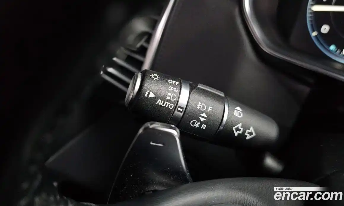 Land Rover Range-Rover 2016 4.4 Автомат в Москве № 198165, фото 10