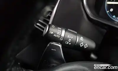 Land Rover Range-Rover 2016 4.4 Автомат в Москве № 198165, миниатюра 10