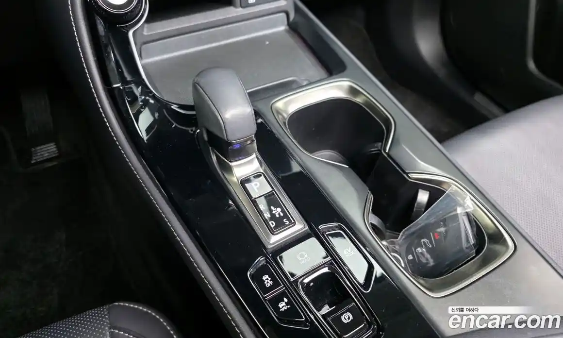 Lexus NX 2024 2.5 Автомат в Москве № 198762, фото 4