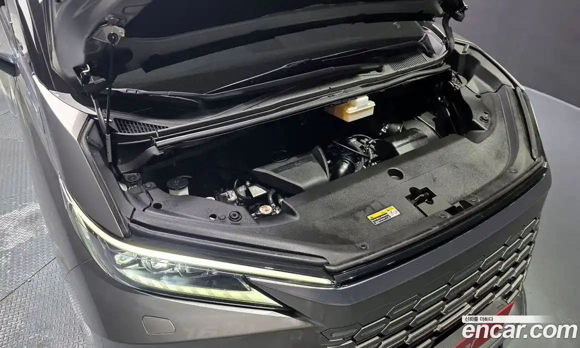 Lexus LM 2025 2.4 Автомат в Москве № 198773, фото 17