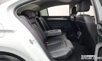 Volkswagen Passat 2021 2.0 Автомат в Москве № 198917, миниатюра 12