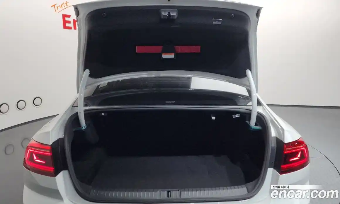 Volkswagen Passat 2021 2.0 Автомат в Москве № 198917, фото 20