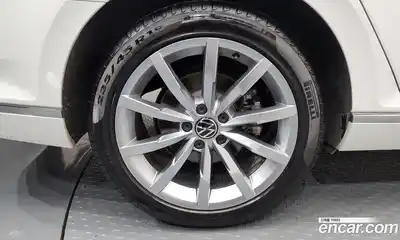 Volkswagen Passat 2021 2.0 Автомат в Москве № 198917, миниатюра 5