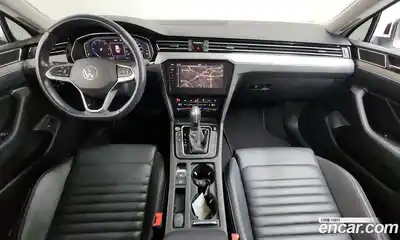 Volkswagen Passat 2021 2.0 Автомат в Москве № 198917, миниатюра 7