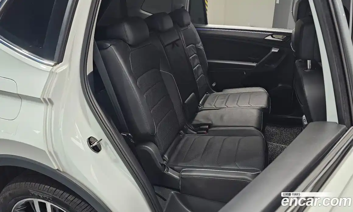 Volkswagen Tiguan 2024 2.0 Автомат в Москве № 198927, фото 5