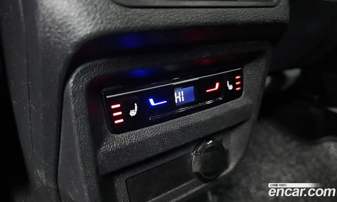 Volkswagen Tiguan 2024 2.0 Автомат в Москве № 198927, фото 8