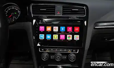 Volkswagen Golf 2015 2.0 Автомат в Москве № 199208, миниатюра 3