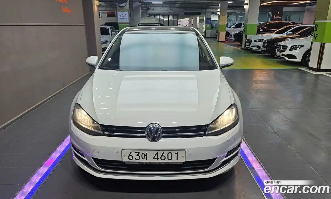Volkswagen Golf 2015 2.0 Автомат в Москве № 199318, фото 3