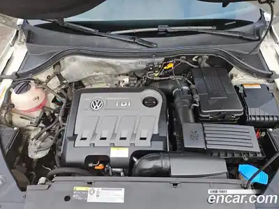 Volkswagen Tiguan 2013 2.0 Автомат в Москве № 199328, миниатюра 6