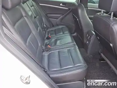 Volkswagen Tiguan 2013 2.0 Автомат в Москве № 199328, миниатюра 10