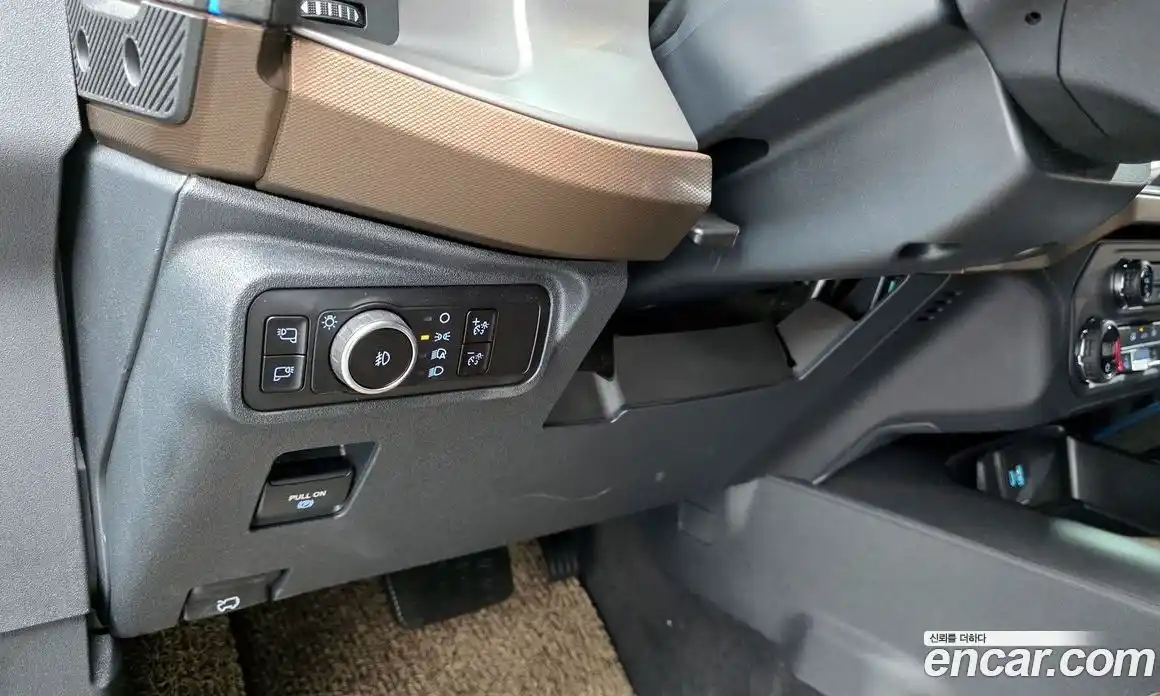 Ford Bronco 2023 2.7 Автомат в Москве № 199792, фото 14