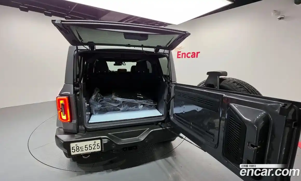 Ford Bronco 2023 2.7 Автомат в Москве № 199792, фото 20