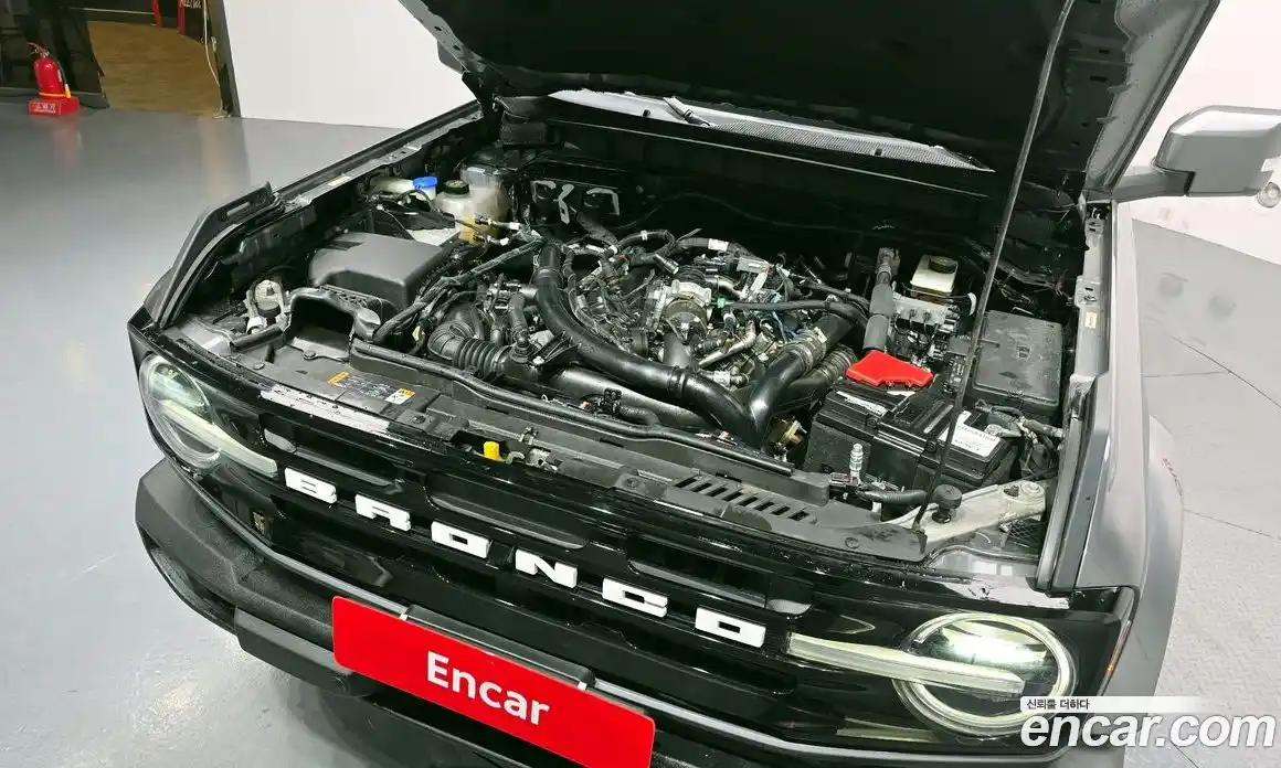 Ford Bronco 2023 2.7 Автомат в Москве № 199792, фото 6